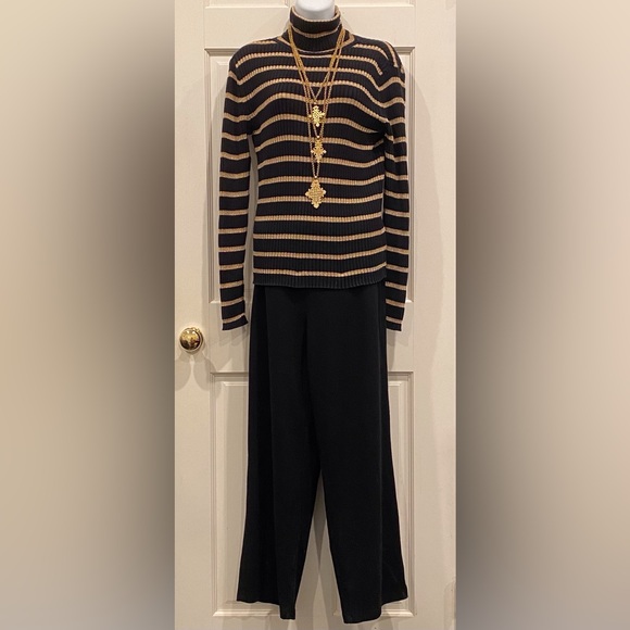 Ralph Lauren Green Label gold and black turtleneck - Picture 7 of 11